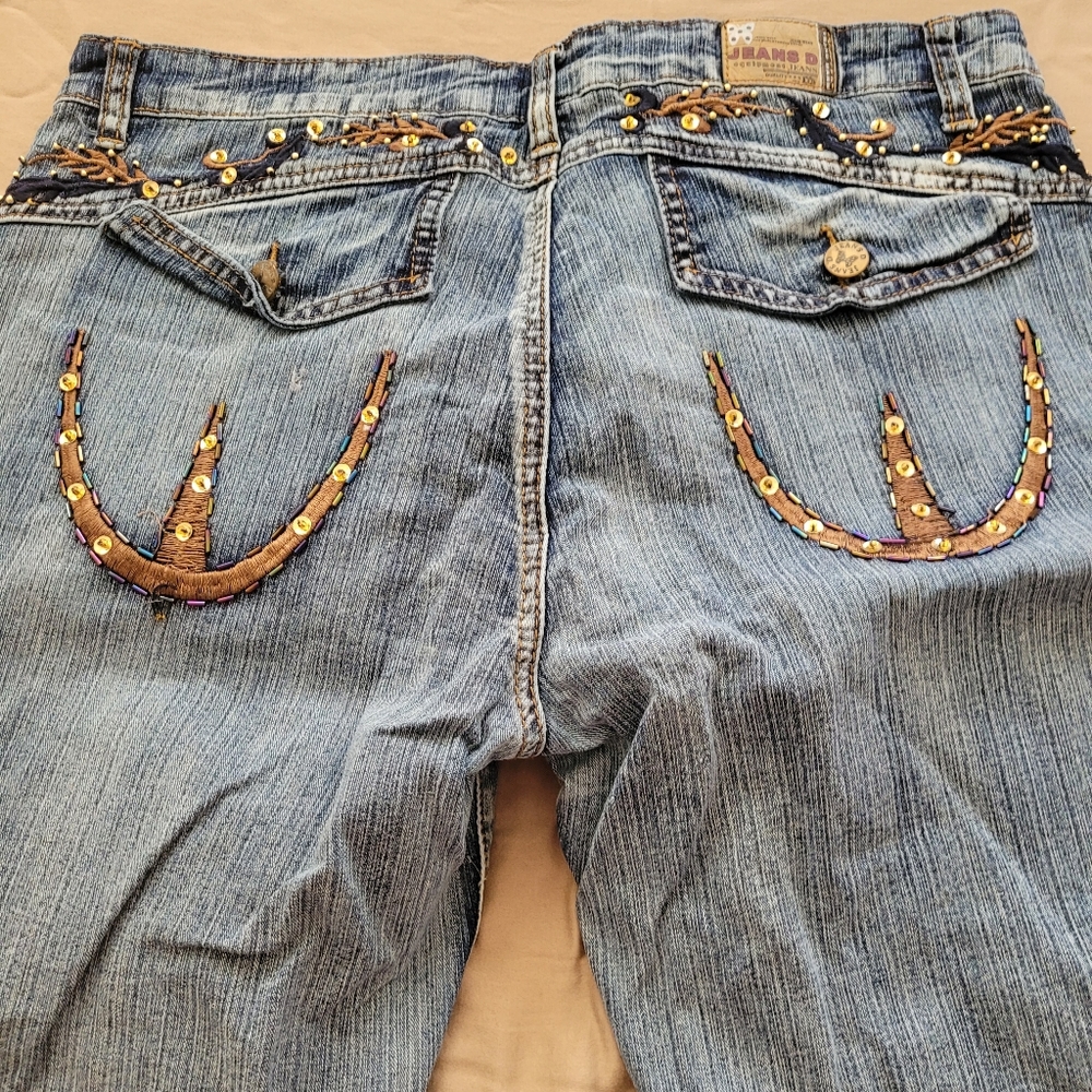 JEANS - Picture 4 of 6